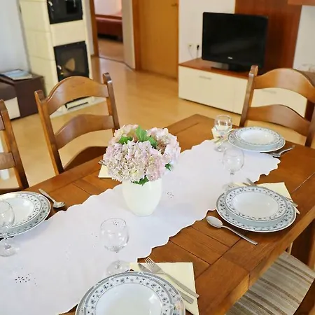 Apartman Perica *